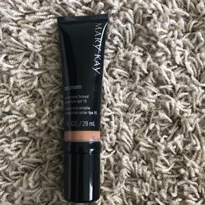 Mary Kay CC Cream
